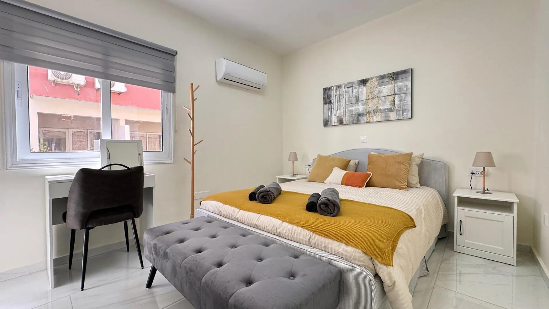 Luxury 2 Bedroom City Center Larnaca Cypr